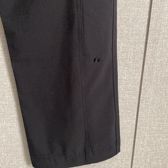 The North Face Women’s Black Convertible Pants - Picture 9 of 14